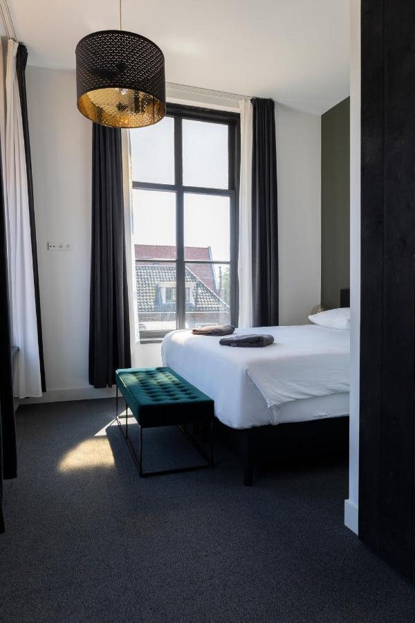 Hotel En Stadscafe De Dam L Hotel Monnickendam Eksteriør bilde