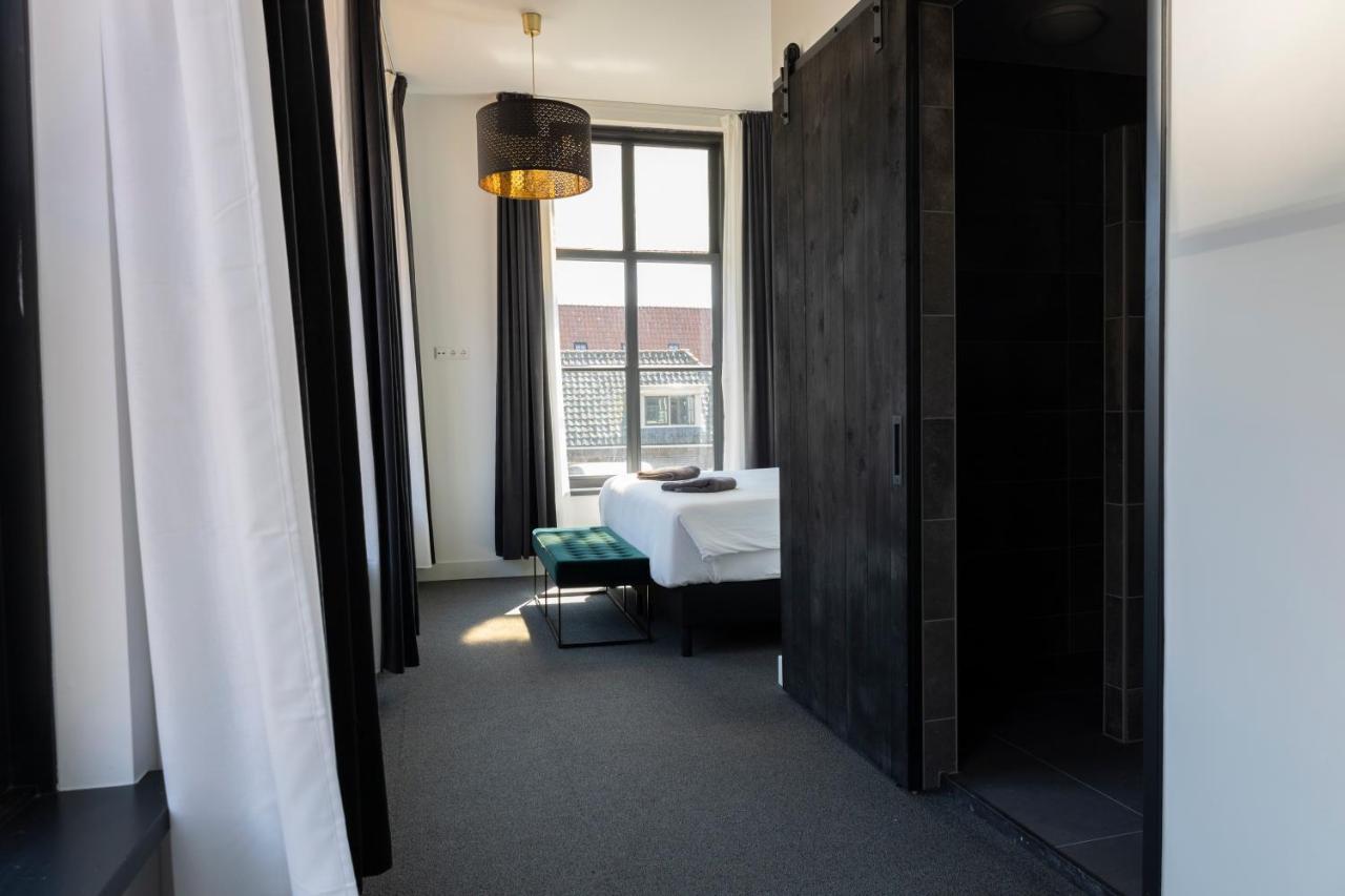 Hotel En Stadscafe De Dam L Hotel Monnickendam Eksteriør bilde